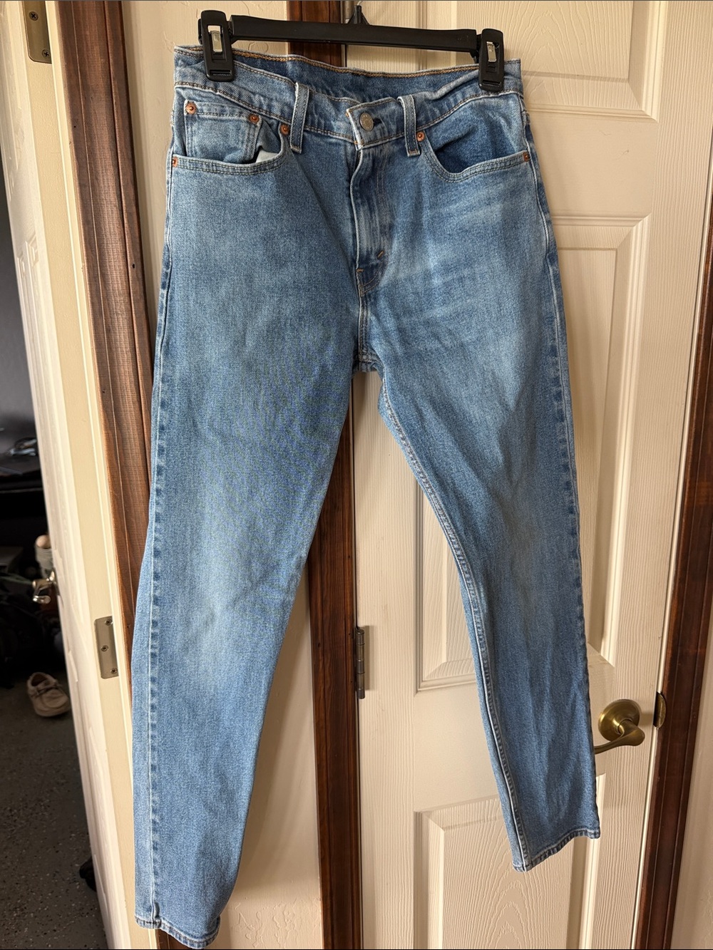 Levi's Men's Straight 30x32 Jeans in Light Blue Wash